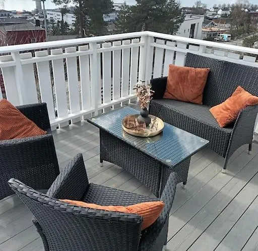 Sentralt, Kort Vei Til Byens Fasiliteter