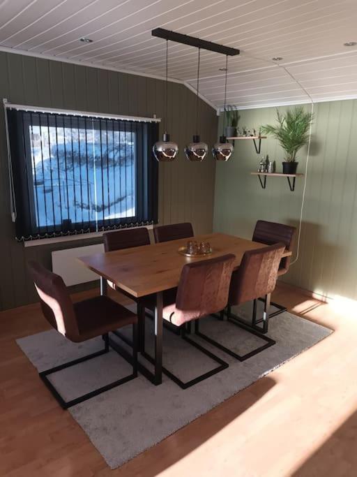 Sentralt, Kort Vei Til Byens Fasiliteter